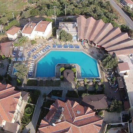 Alize Resort Hotel Yenifoca Buitenkant foto