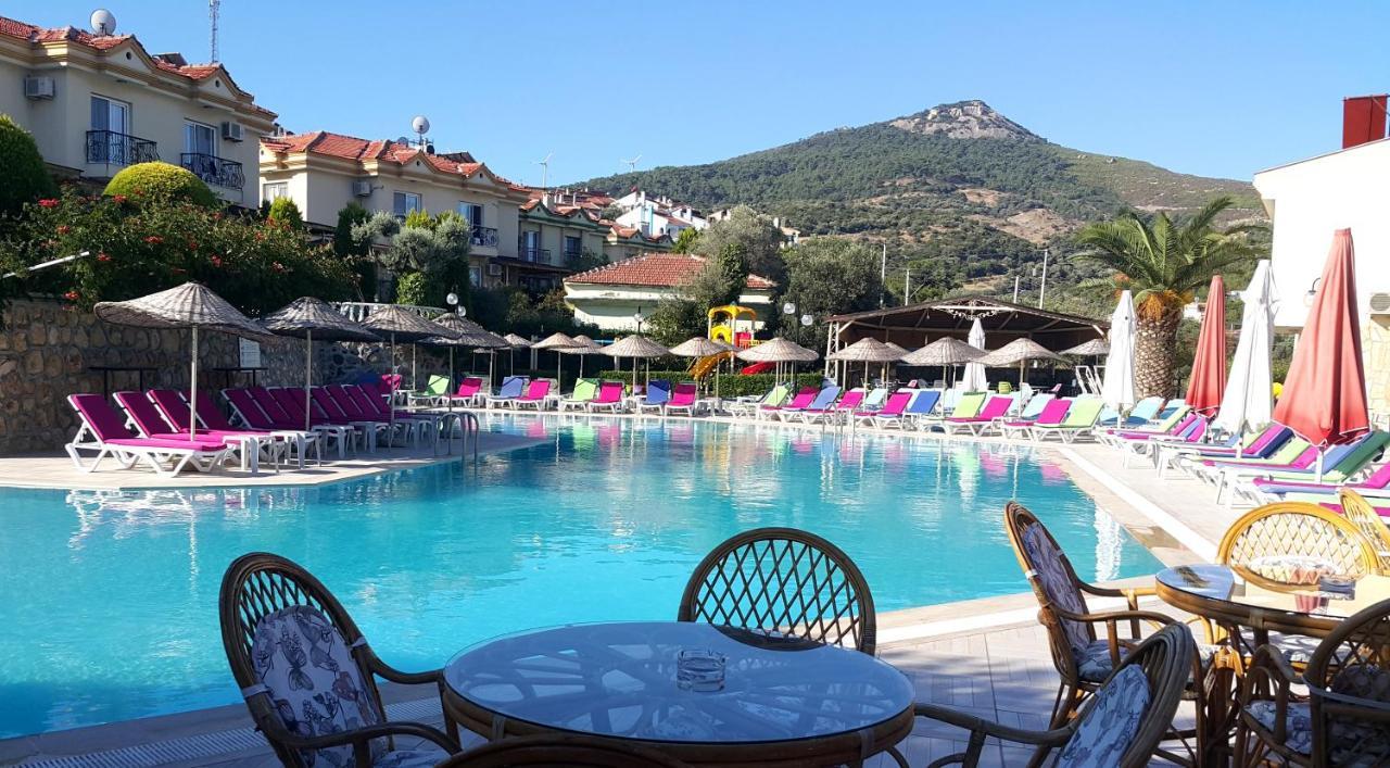 Alize Resort Hotel Yenifoca Buitenkant foto