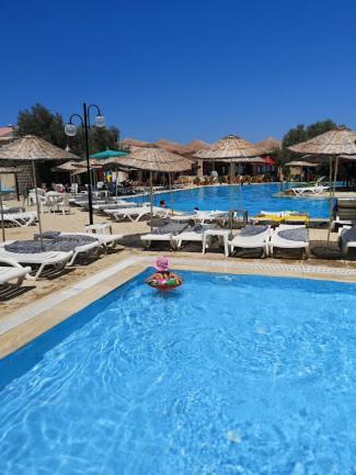 Alize Resort Hotel Yenifoca Buitenkant foto